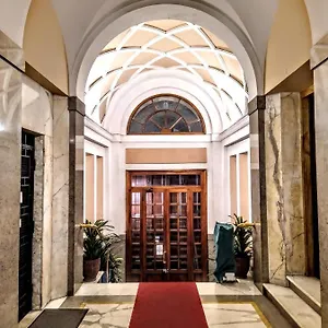 Pensión Lor, Roma